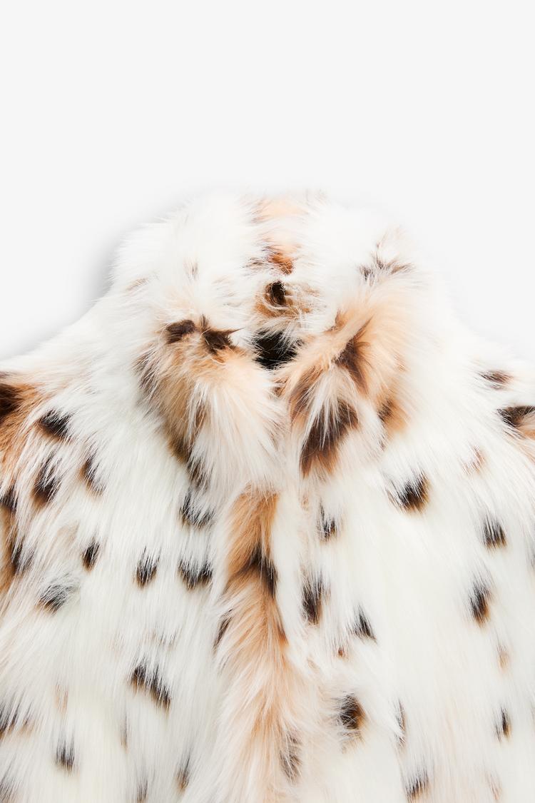 LEOPARD PRINT FAUX FUR JACKET