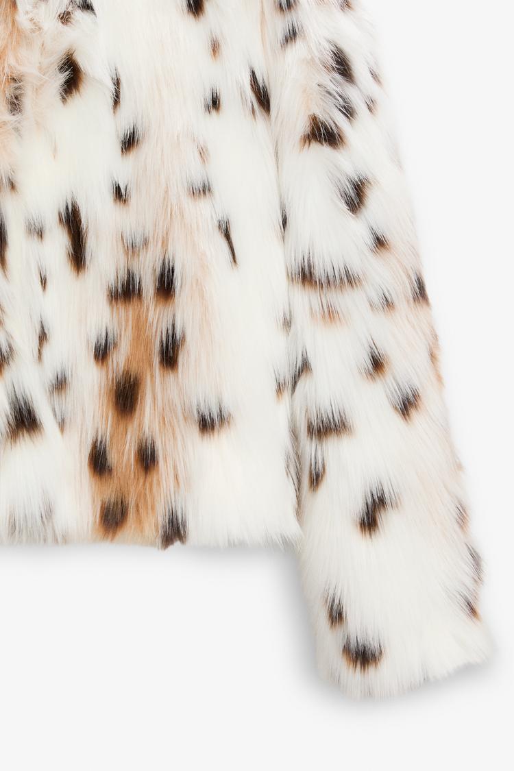 LEOPARD PRINT FAUX FUR JACKET