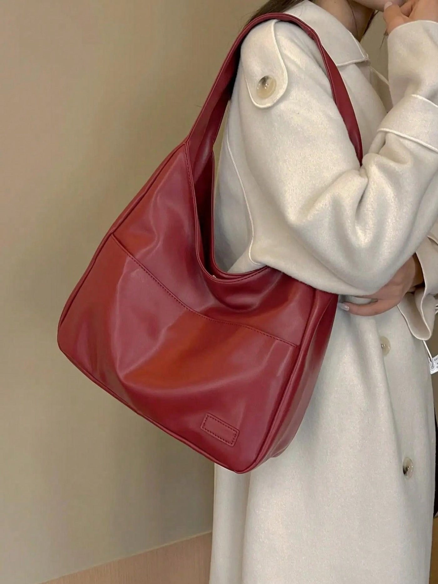 Helena | Structured and Elegant Shoulder Bag