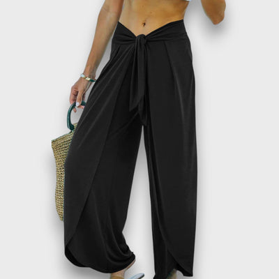 Narella – Summer trousers with a crossover effect and tie belt