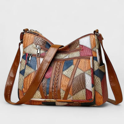 Soraya – Elegance and practicality in a single accessory