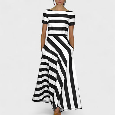 Emma – Light and airy dress with thin stripes