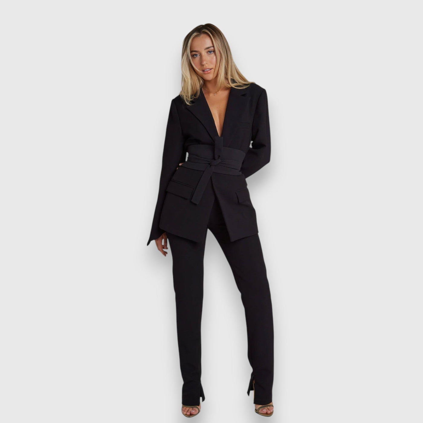 Jarela – Blazer with Waist