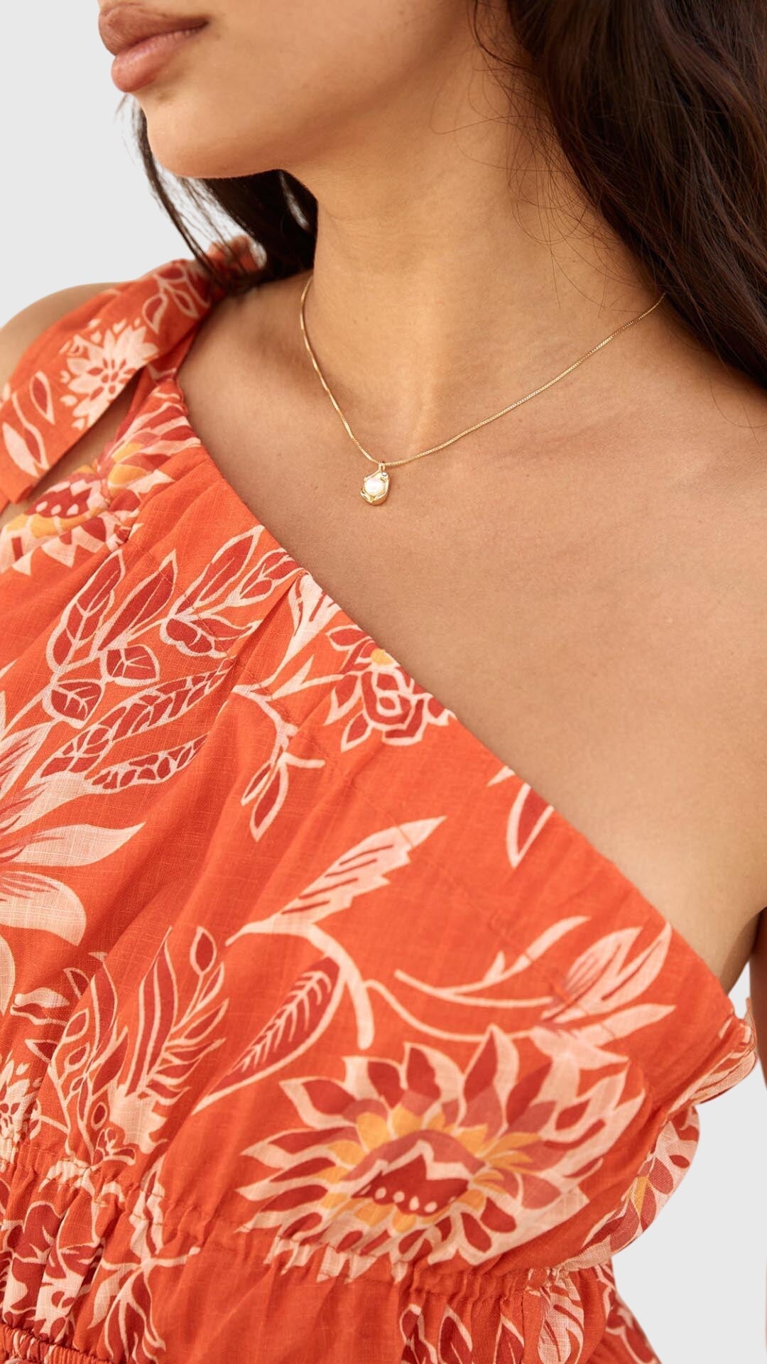 Bailey | Necklace with Golden Pearl Pendant