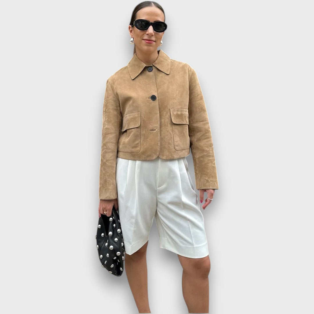 Naomi – Elegant suede jacket with classic cut