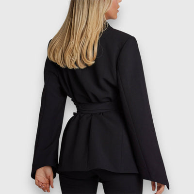 Jarela – Blazer with Waist