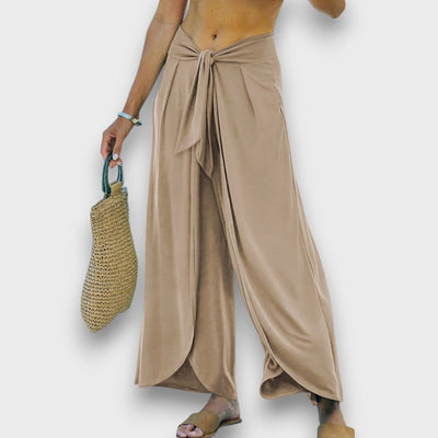 Narella – Summer trousers with a crossover effect and tie belt