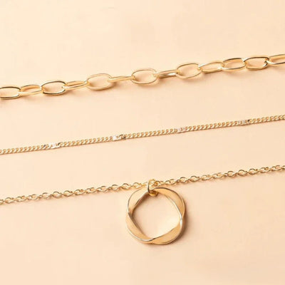 Avine – Vintage Gold Necklace