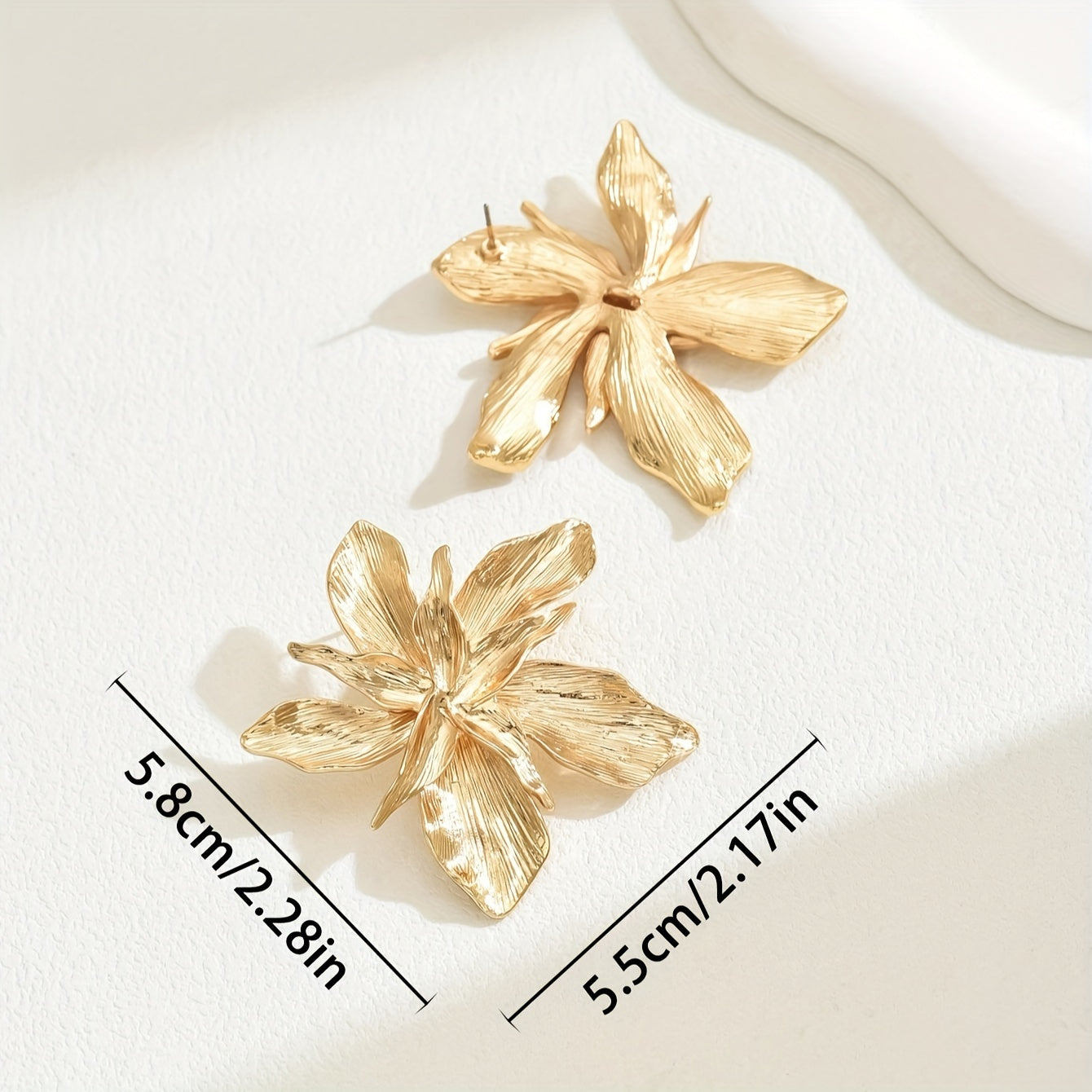 Lana | Gold Floral Drop Earrings