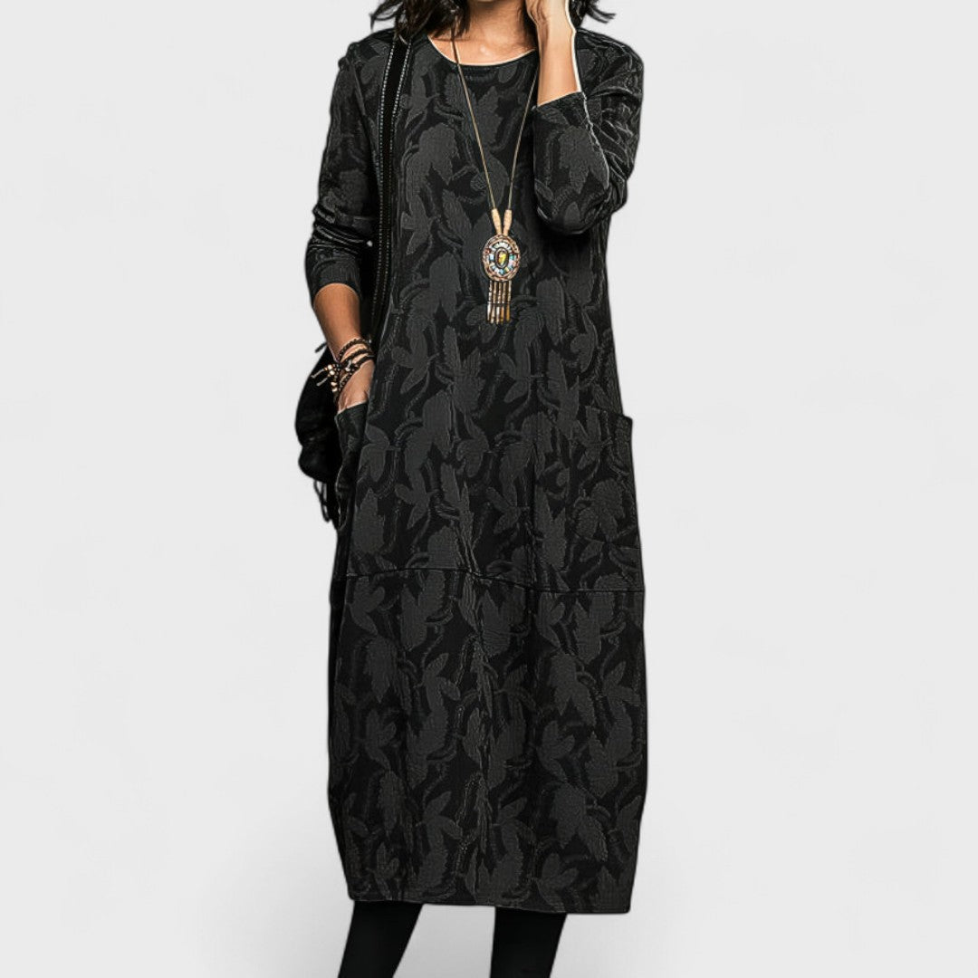 Madeleine - Elegant winter dress with a refined cut