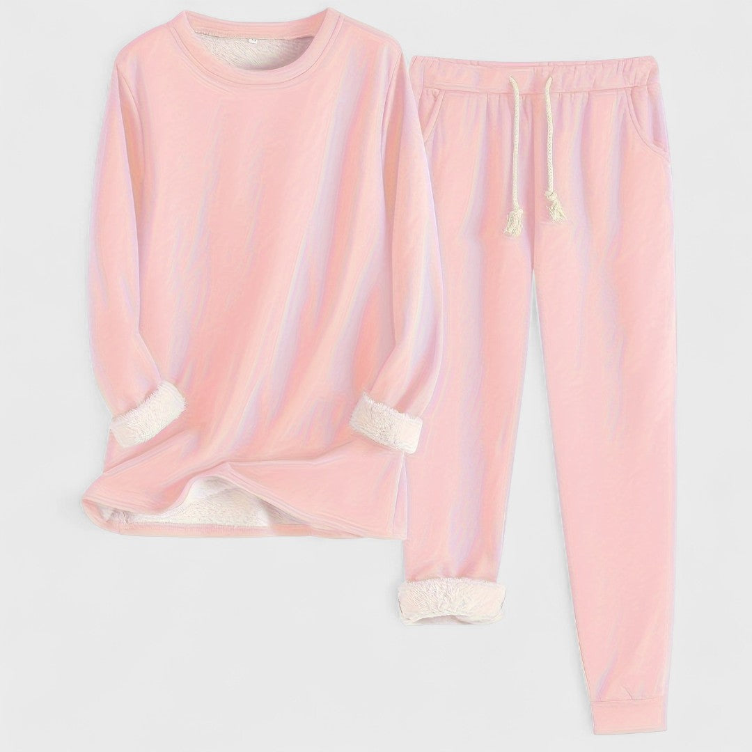 Karin - Comfortable Lounge Set