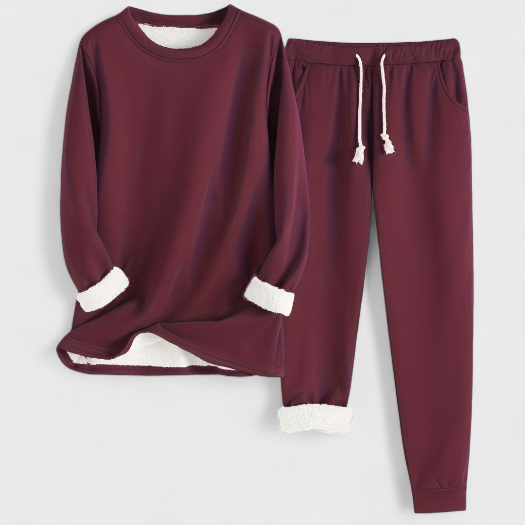 Karin - Comfortable Lounge Set