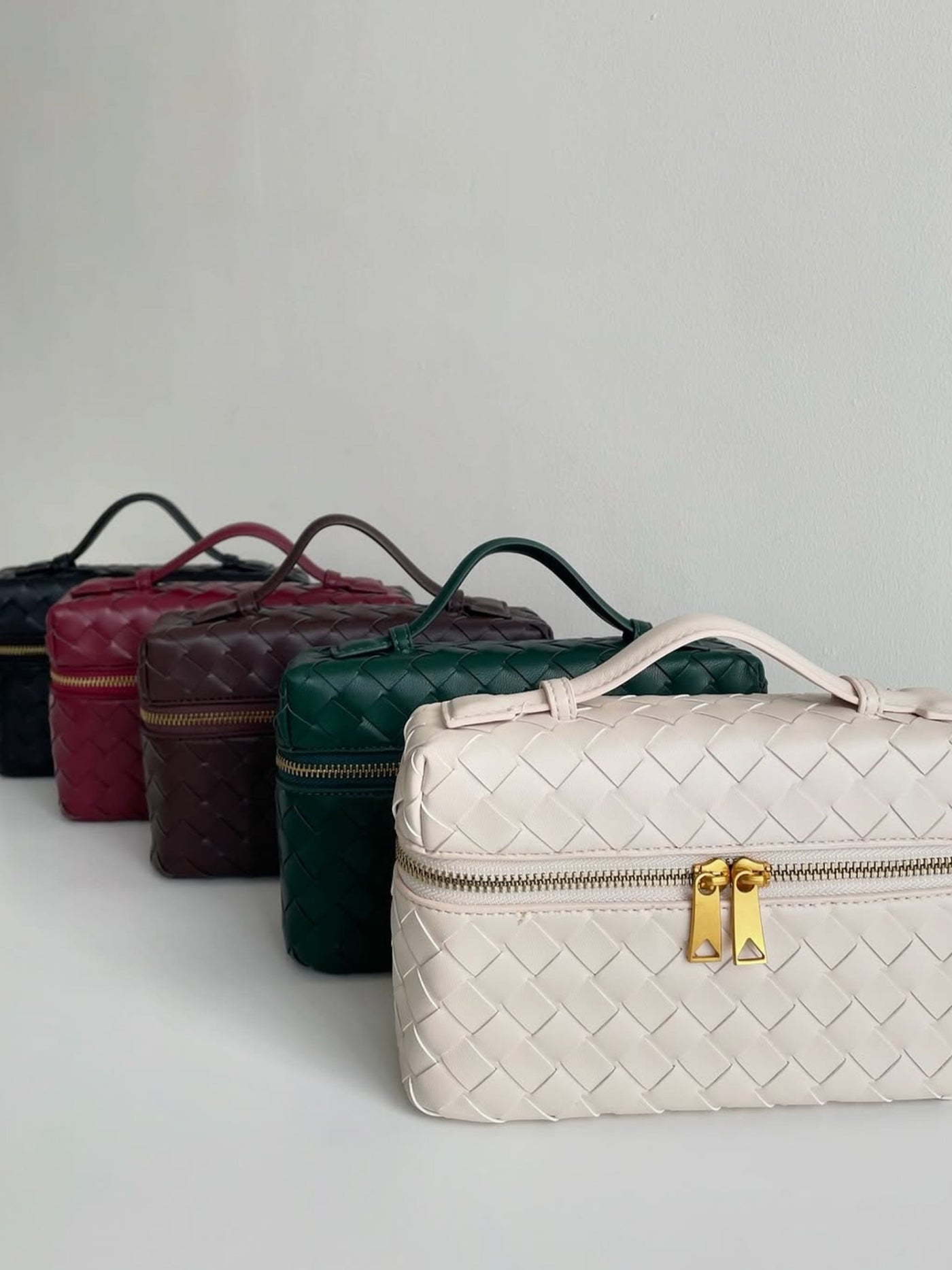 Juliette | Woven Structured Glossy Bag