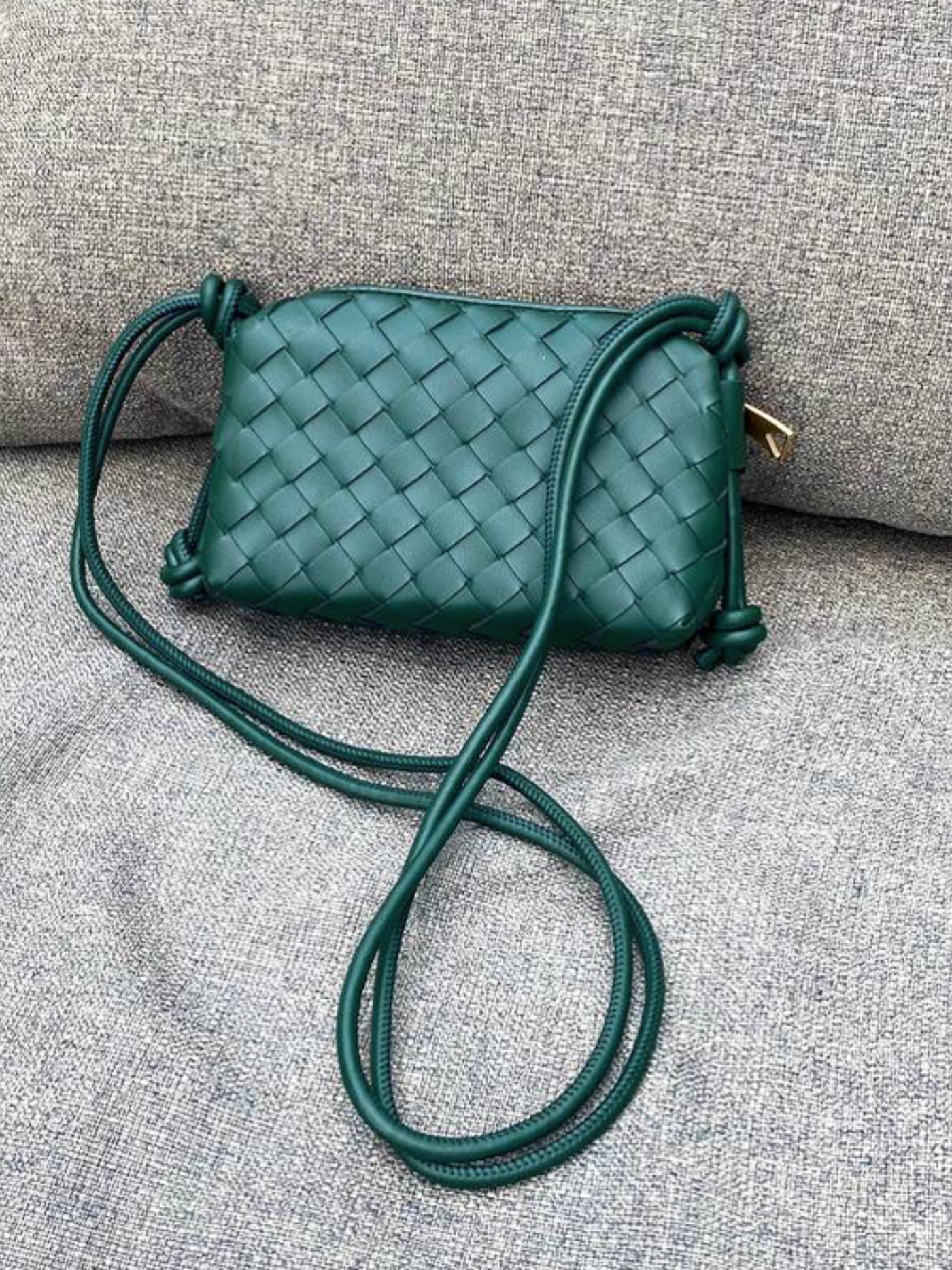 Janna | Compact Woven Crossbody Bag for Everyday Use