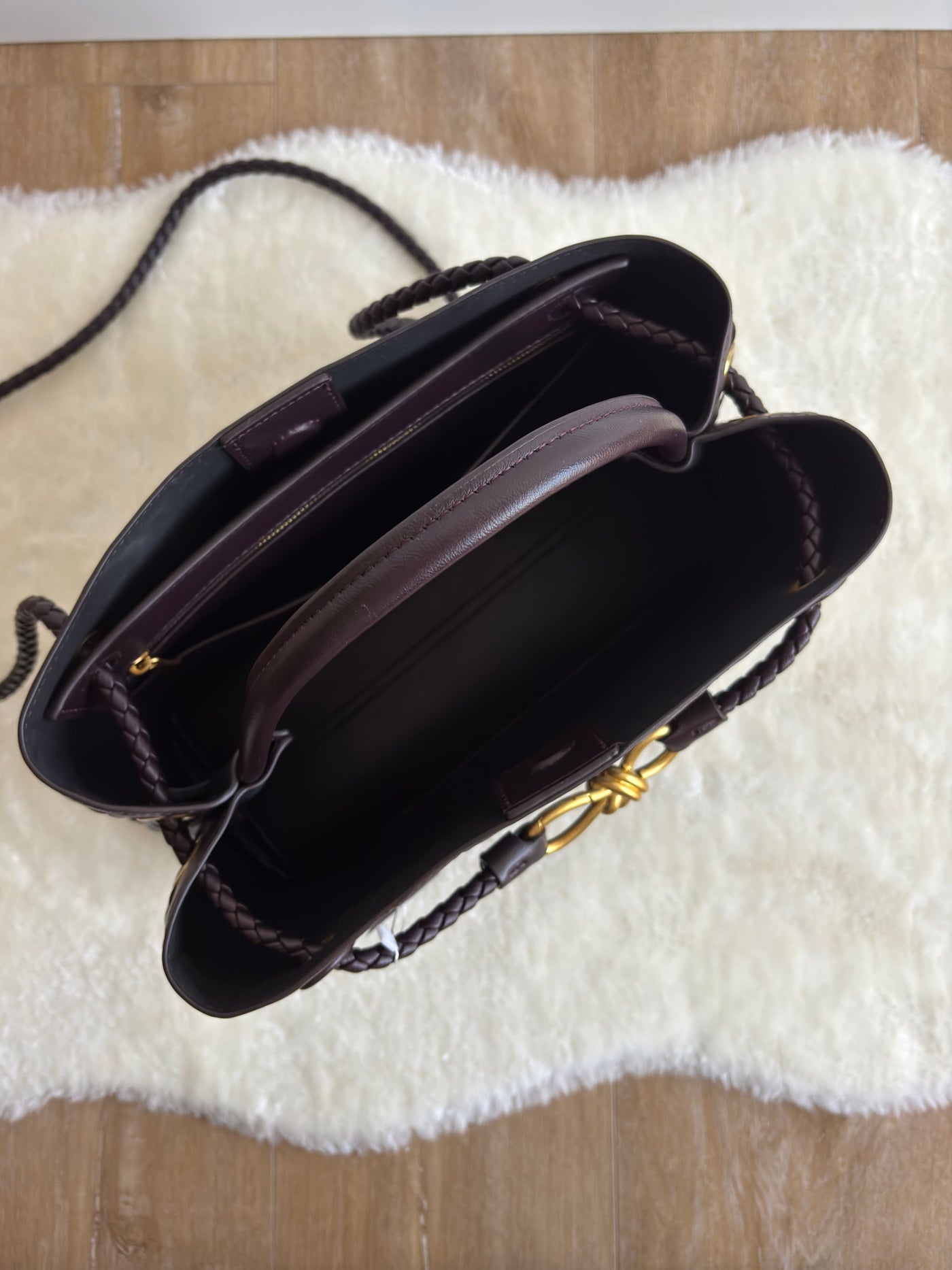 Vivienne | Woven Oversized Classic Bag