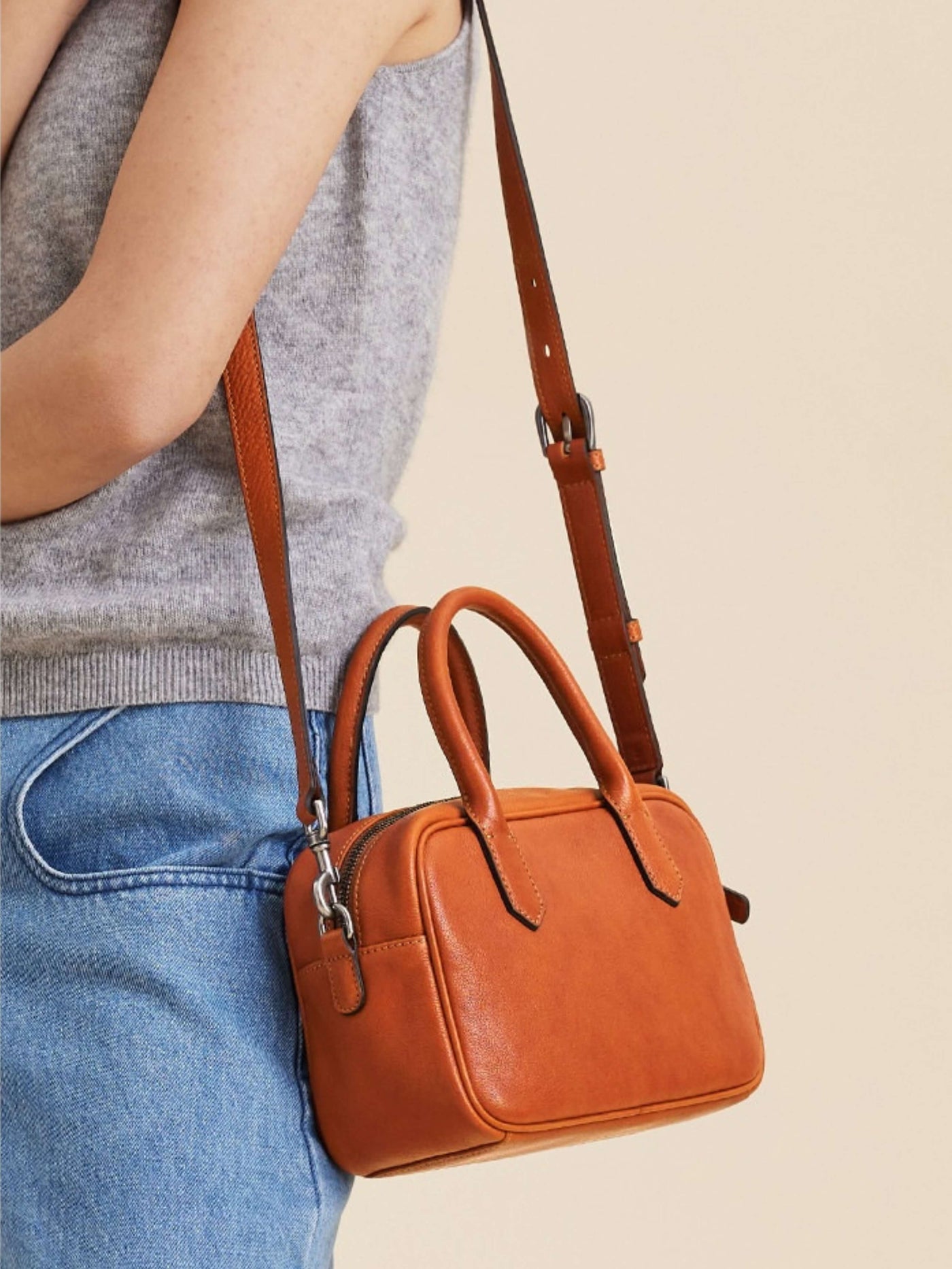 Eliza | Square Bag with Glossy Zip