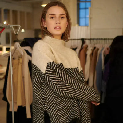 Isabelle - High Neck Sweater