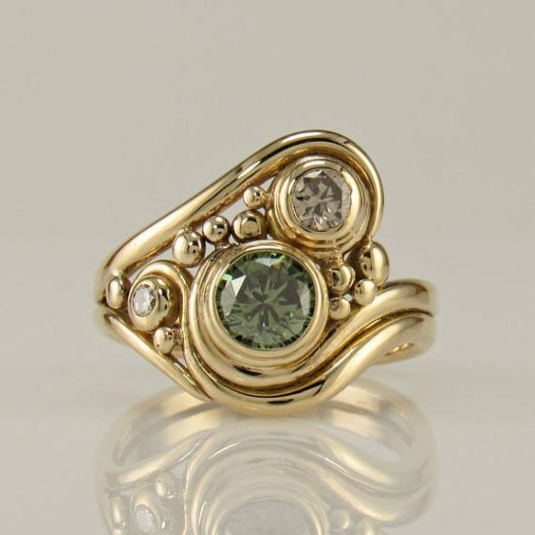 Vintage Ring in Green Zirconia