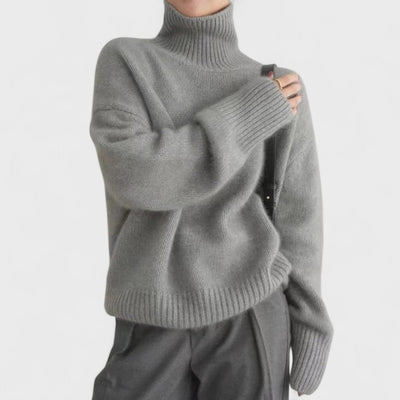 Isabella - Cashmere Roll Neck