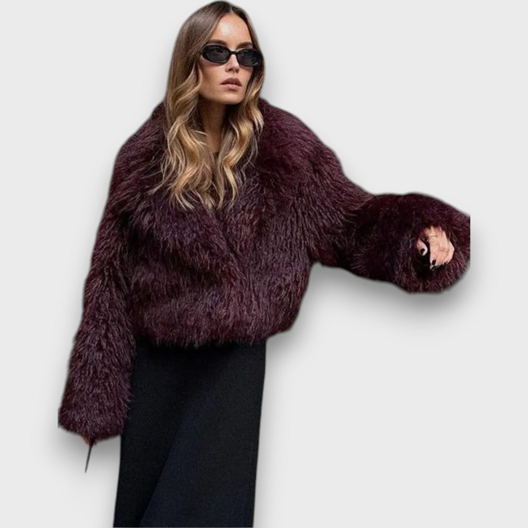 Mile – Luxury faux fur coat in a deep burgundy