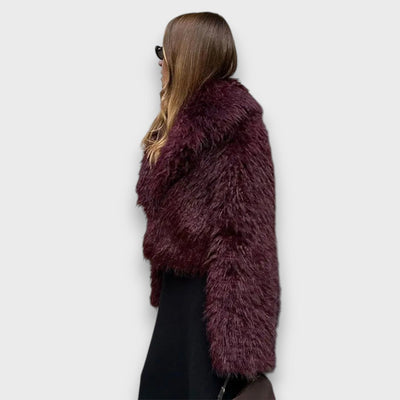 Mile – Luxury faux fur coat in a deep burgundy