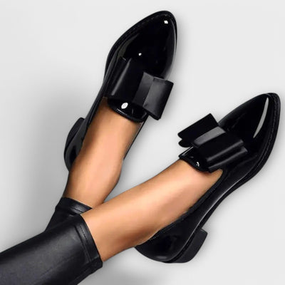 Heidi - Elegant loafers with bow