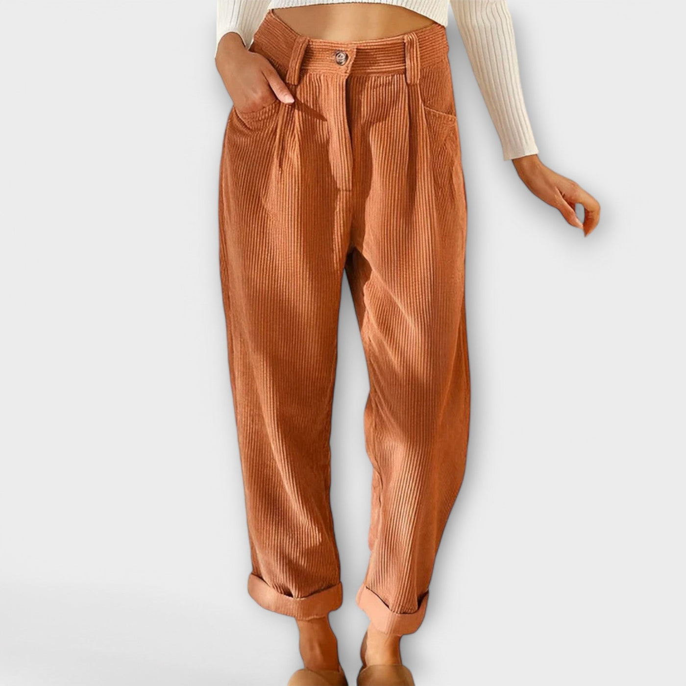 Jana - Modern Velvet Trousers