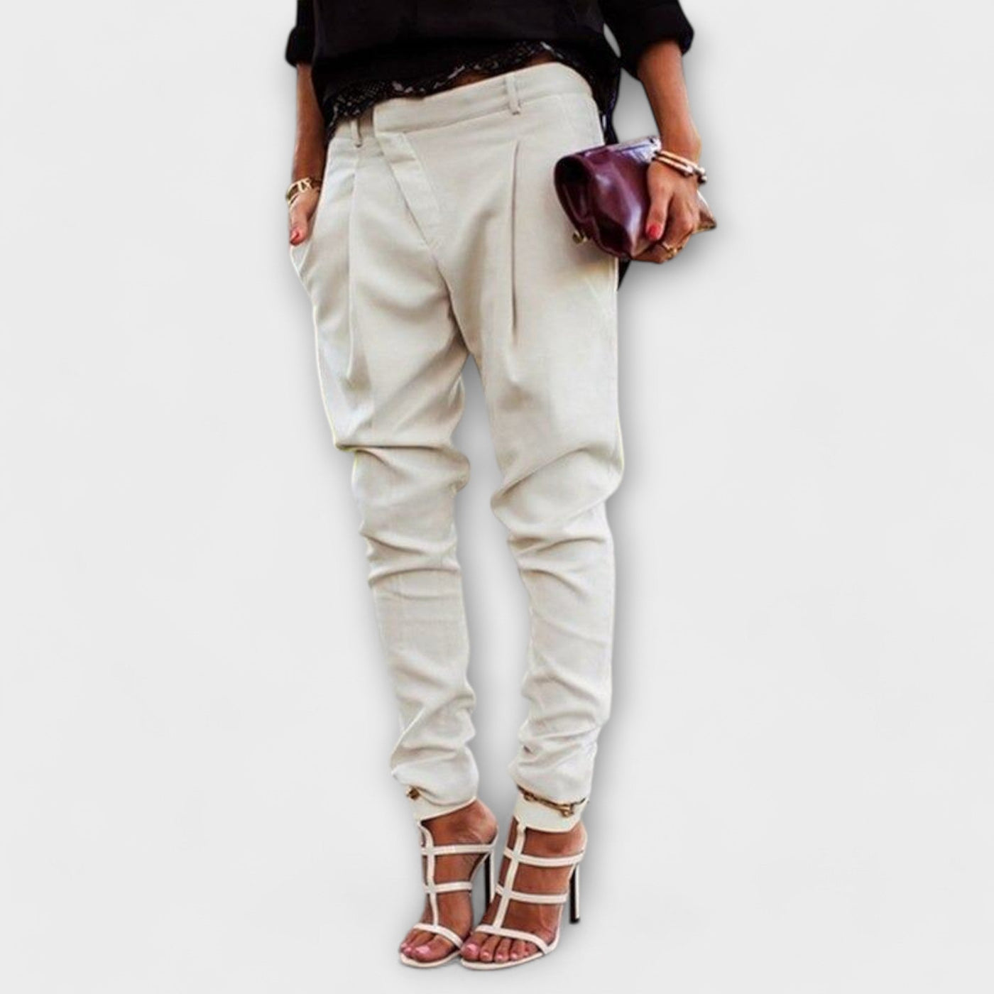 Aravelle – High-Waisted Trousers with Pleats