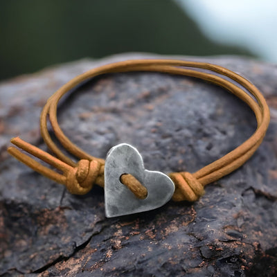 Amoura - Handcrafted Bracelet with Heart Symbol