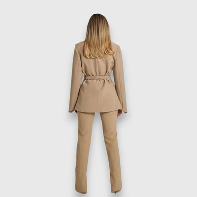 Jarela – Blazer with Waist
