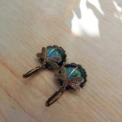 Lyvelle – Vintage Dragonfly-Shaped Earrings