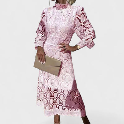Élise - Shiny and Feminine Lace Dress