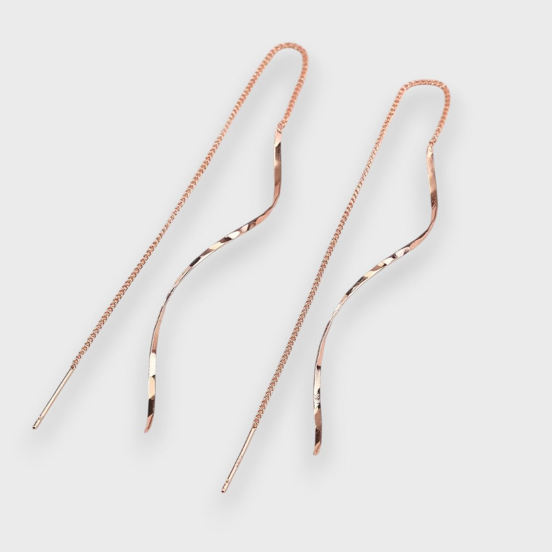 Elwira – Long Wave-Shaped Earrings