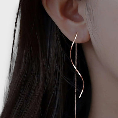 Elwira – Long Wave-Shaped Earrings