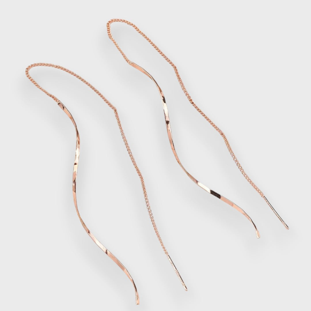 Elwira – Long Wave-Shaped Earrings