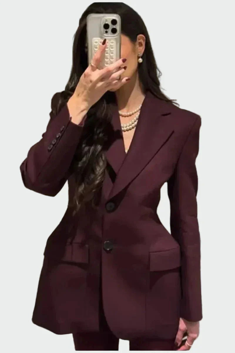 Moolie - Blazer with a Strong Silhouette and Buttons