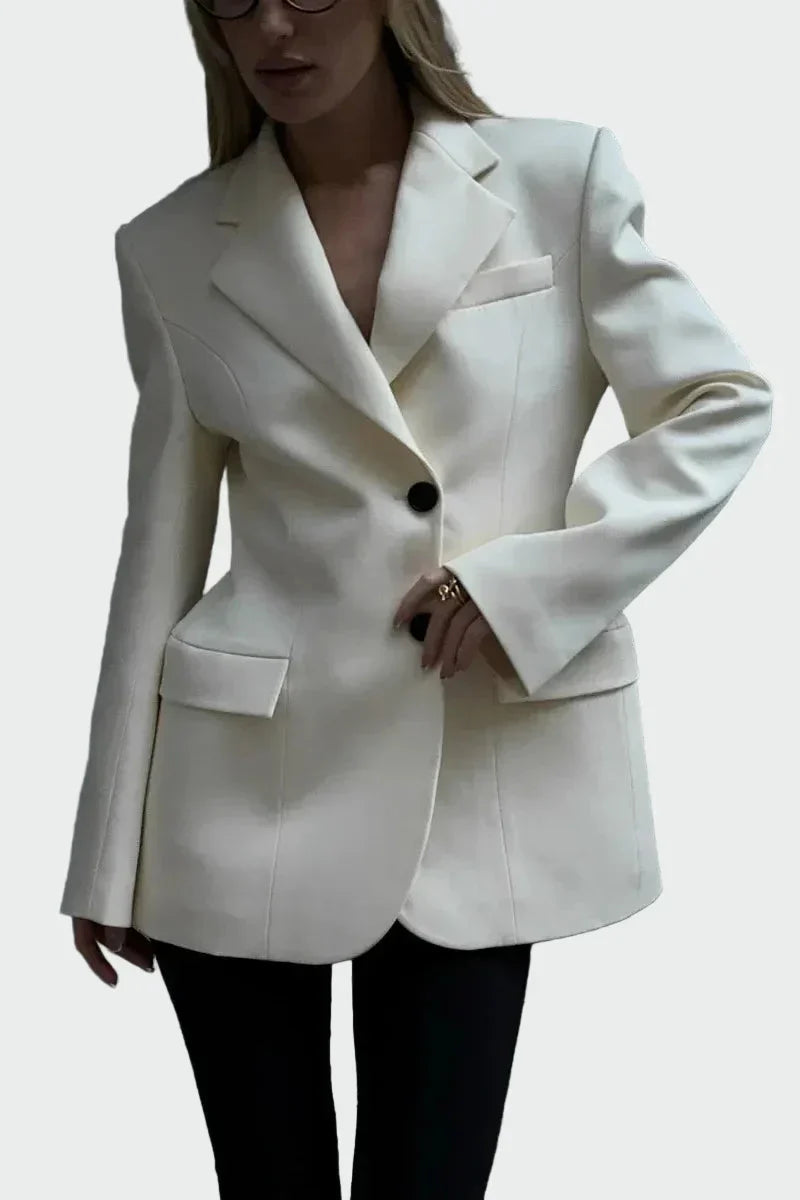 Moolie - Blazer with a Strong Silhouette and Buttons