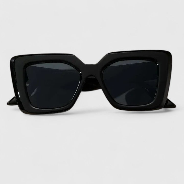Raeyana | Elegant Sunglasses