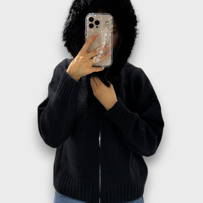 Alisanne – Zip-up Knit Jacket with Faux Fur Collar