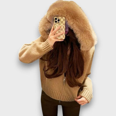 Alisanne – Zip-up Knit Jacket with Faux Fur Collar