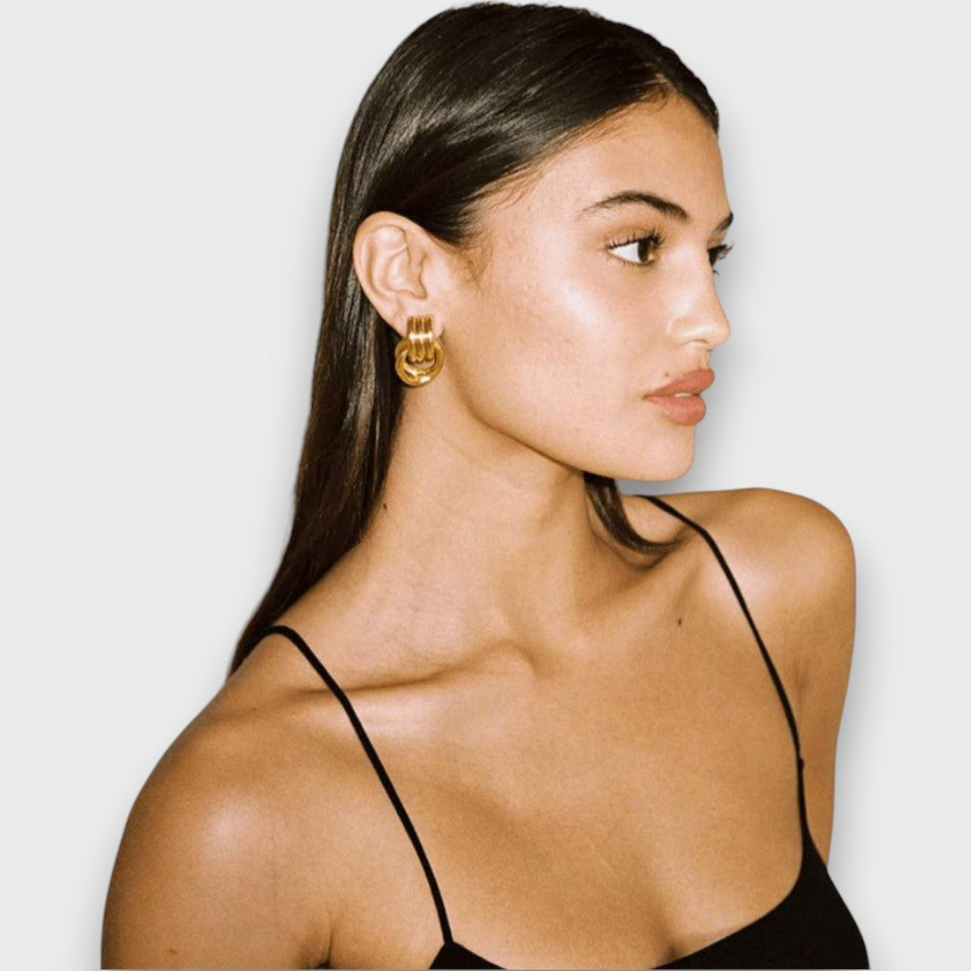 Nela – Filigree Knot Earrings in Gold-Plated Brass