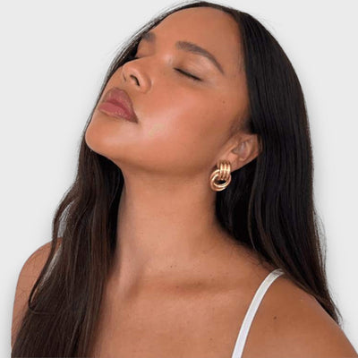 Nela – Filigree Knot Earrings in Gold-Plated Brass