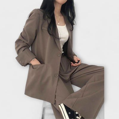 Women's Two-Piece Suit