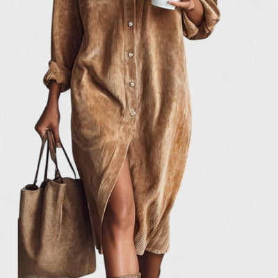 Lova - Modern dress with a relaxed fit