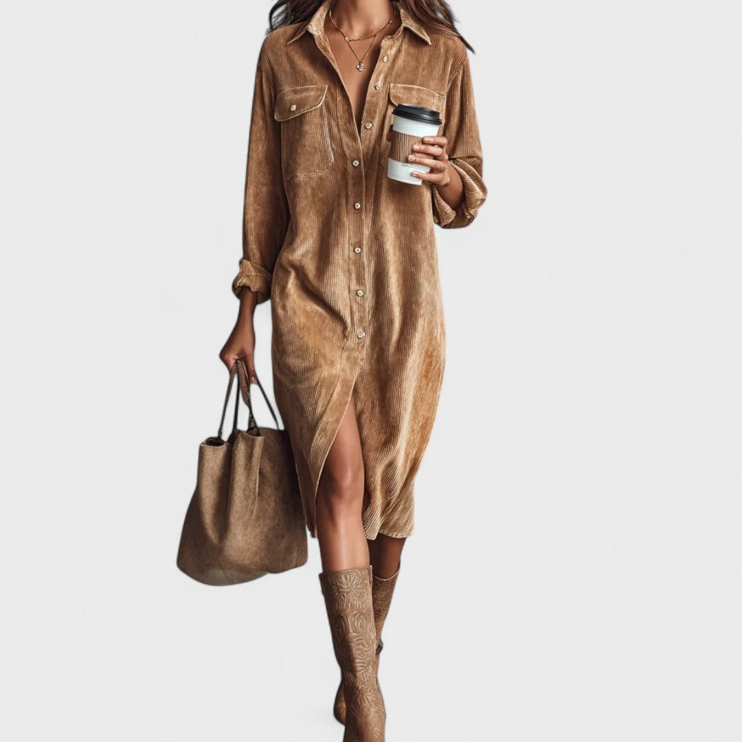 Lova - Modern dress with a relaxed fit