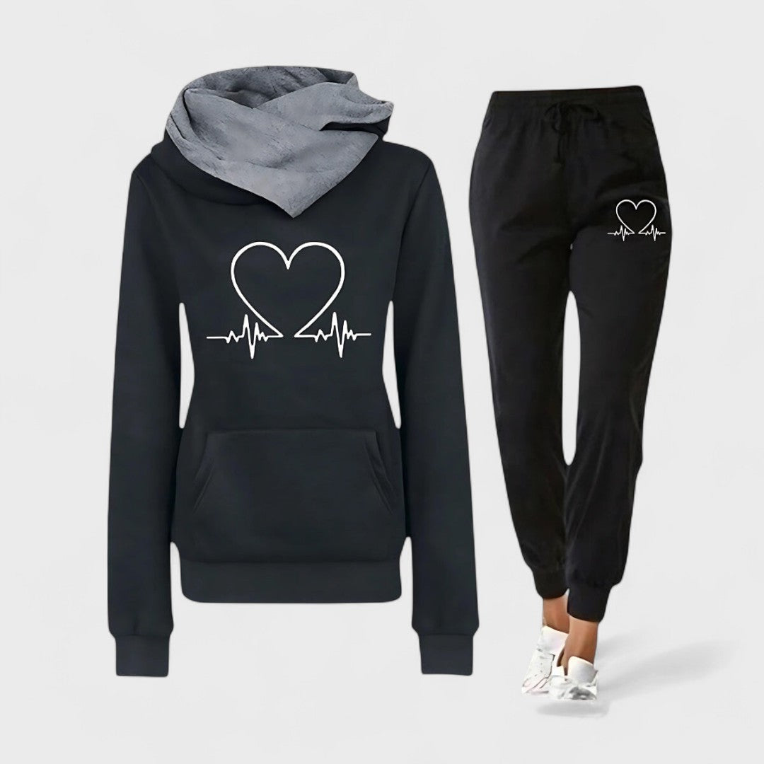 Savrani - Comfortable Gym Set