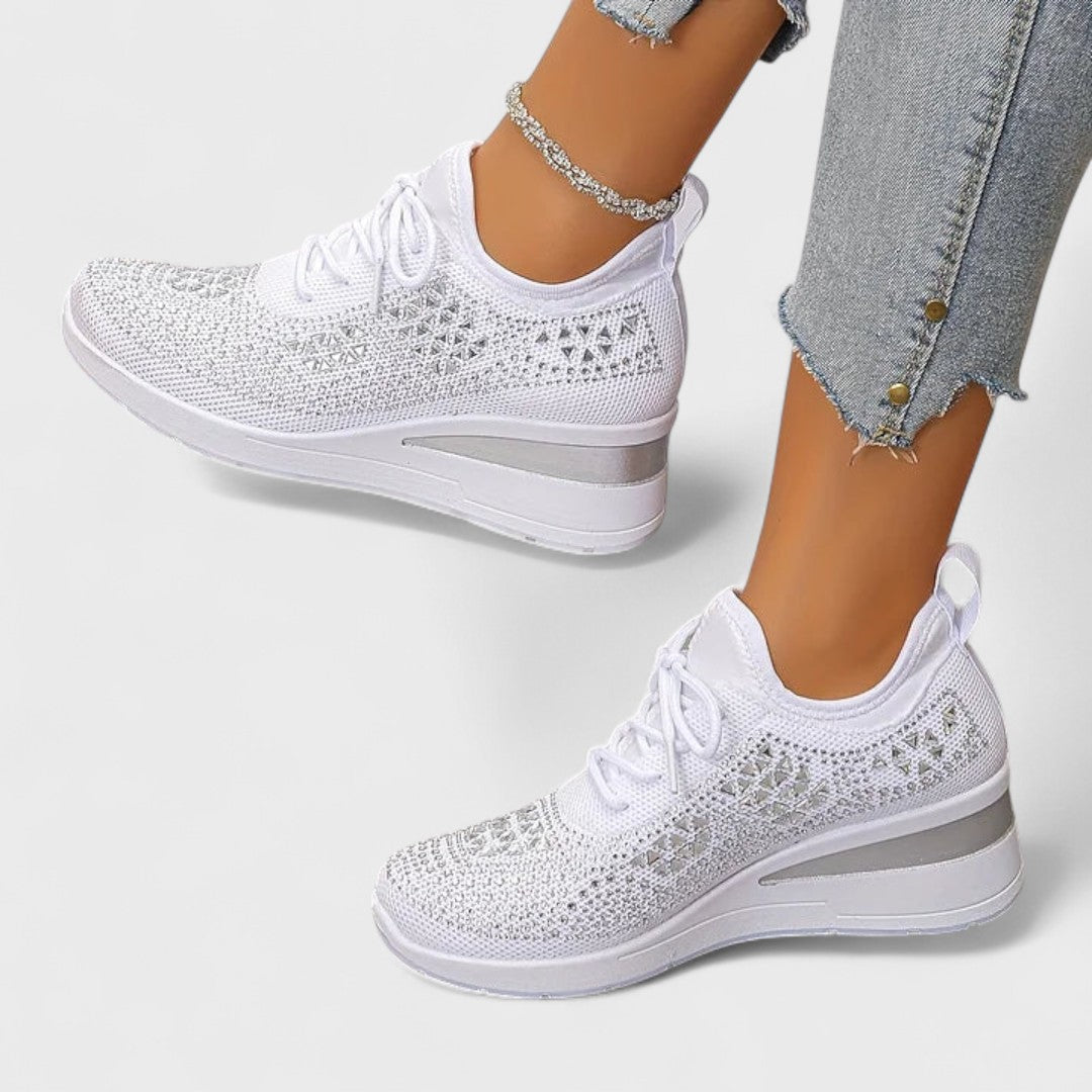 Tuyana – Fashionable Orthopaedic Shoes