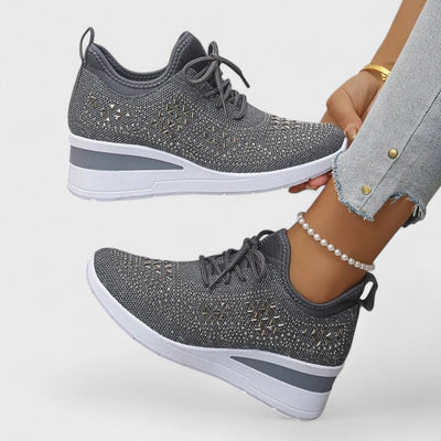 Tuyana – Fashionable Orthopaedic Shoes